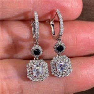 Drop Diamond Blue Crystal Square Earrings